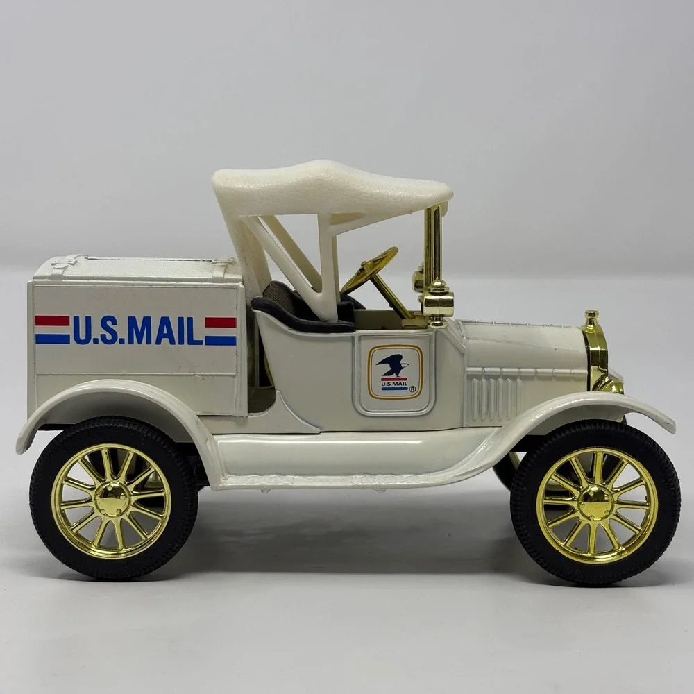 Limited Edition 1918 Ford Model T Runabout US Mail 1:25 Diecast ERTL Coin Bank